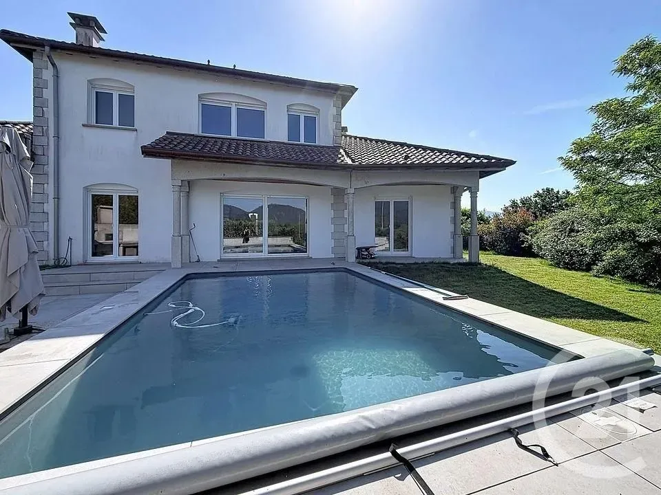 Pool - Traditional House with Pool in Saint-Ame