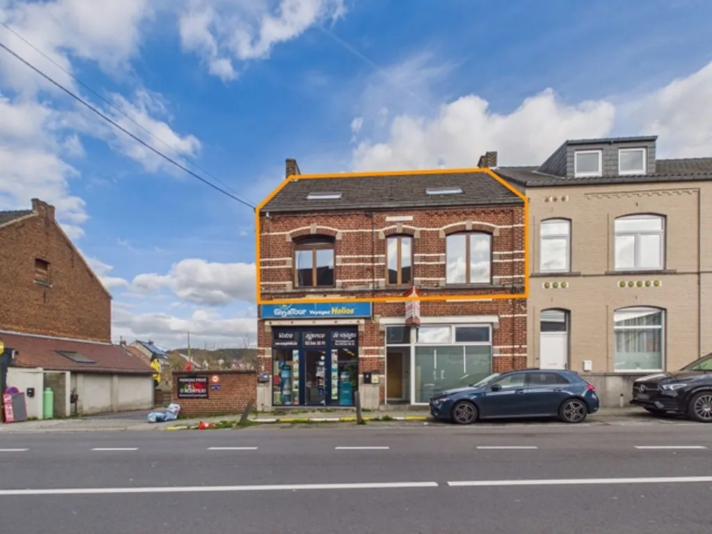 Välivaade - Duplex with Rare Volumes and Terrace in BLC