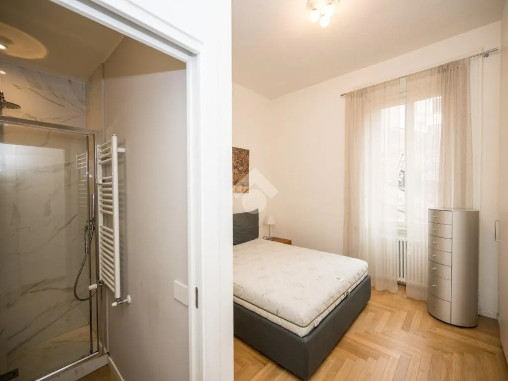 Magamistoad - Elegant Trilocale with Balcony in Milan
