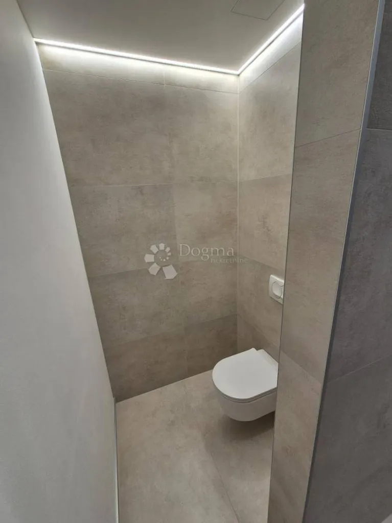 Bagni - Apartment with Garage in Crikvenica Centre