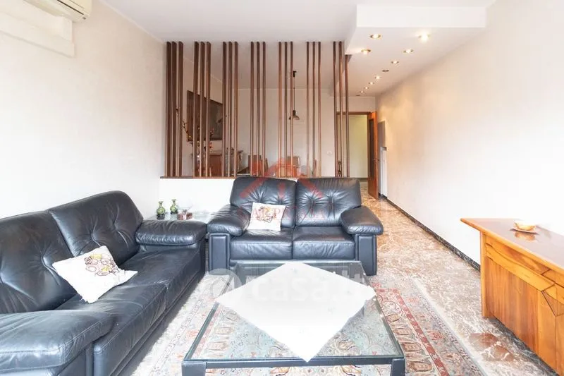 Elutuba - Pietra-Faced Apartment with Balcony in Carpi
