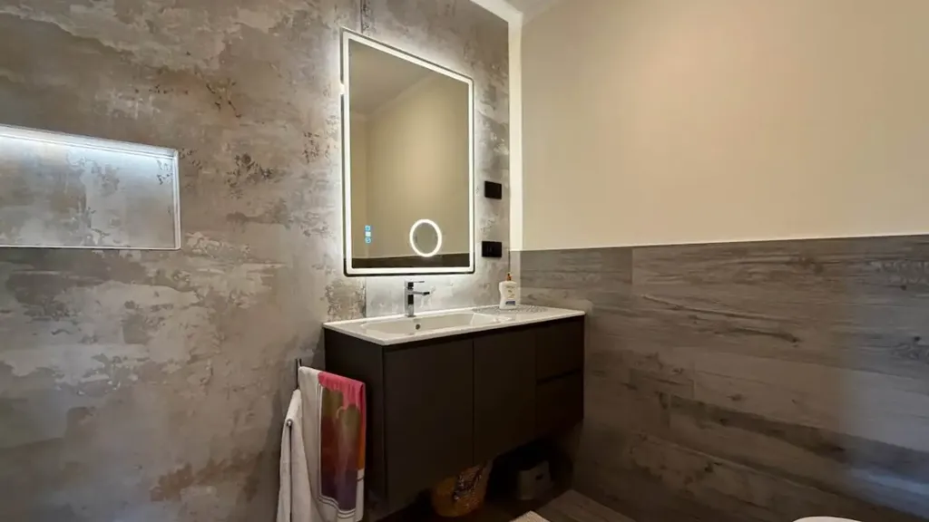 Salles de bain - Contemporary Apartment with Terrace in Verbania