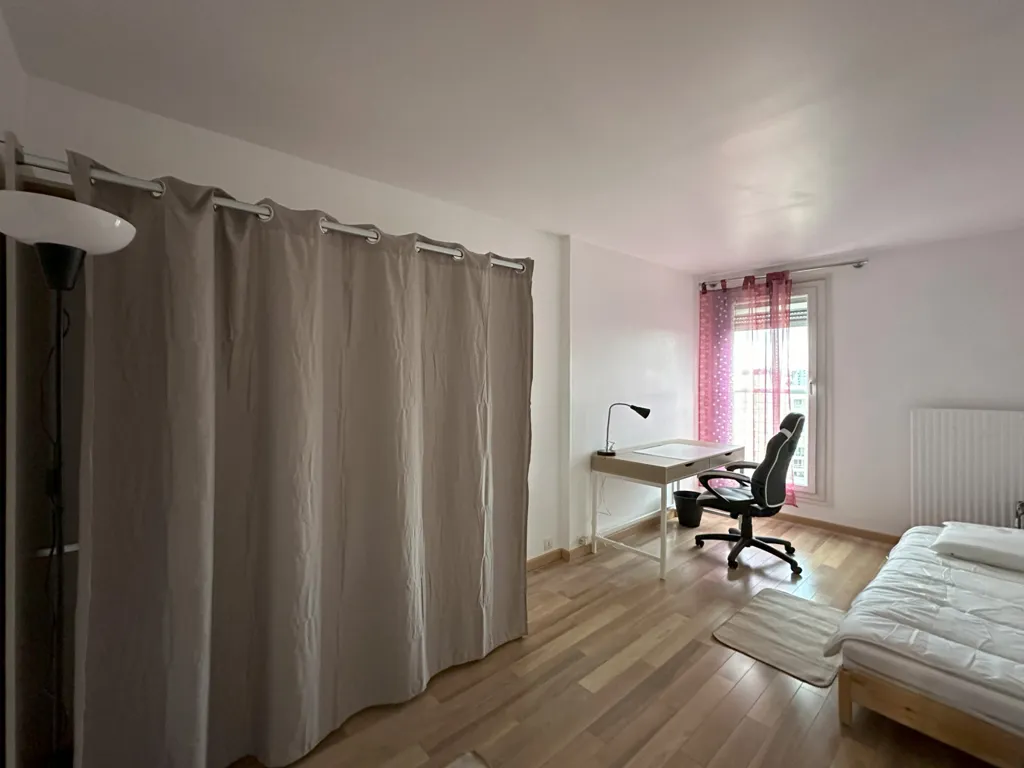 Camere da letto - Duplex with South-East View in Nanterre