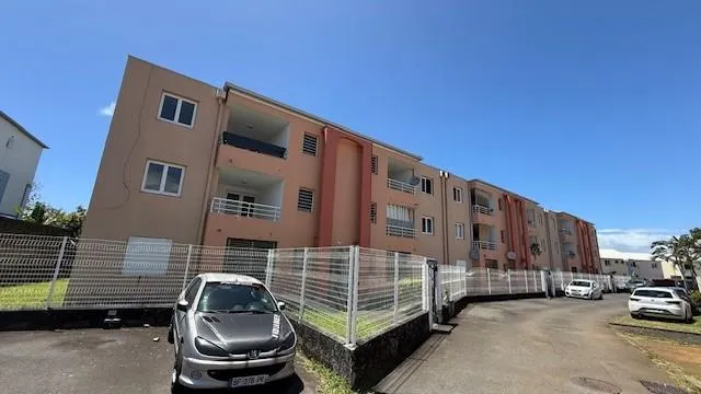 Extérieur - Appartement 3 Chambres avec Balcon à Bras Panon