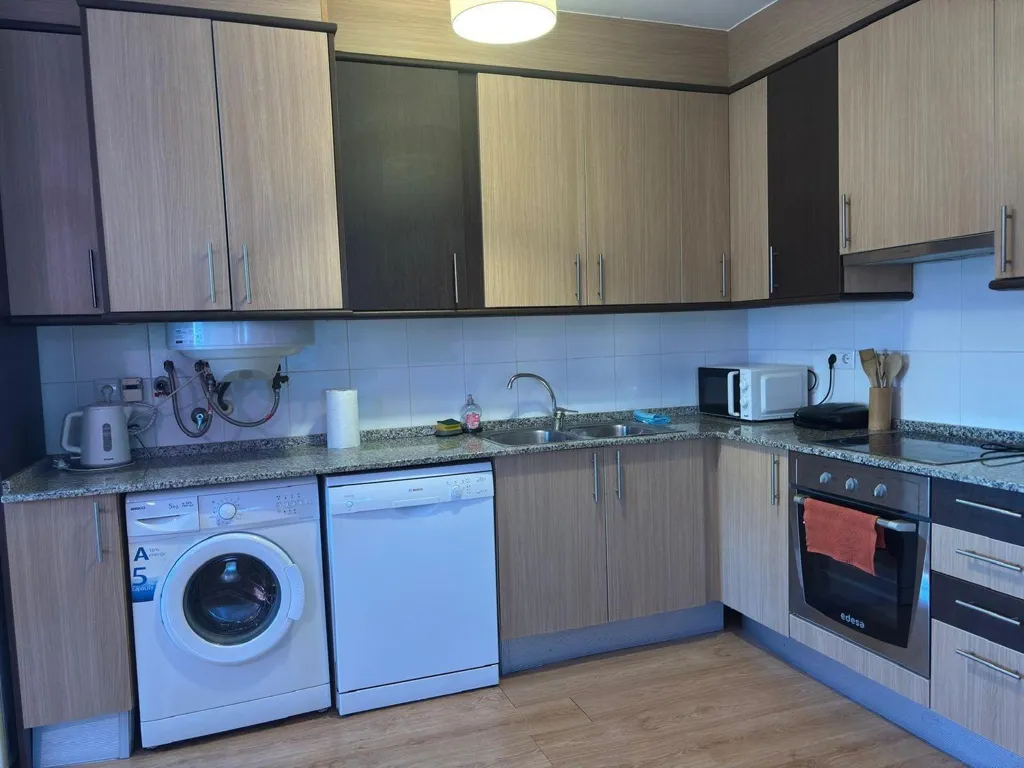 Köök - Spacious Flat in Tivissa with Parking