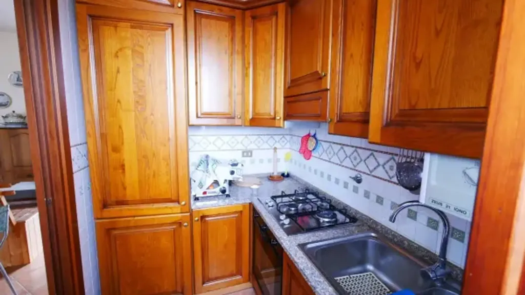 Cuisine - Terraced Apartment with Garage in Serramazzoni