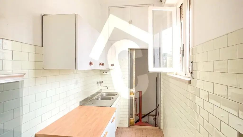 Appartement 4 pièces à IT