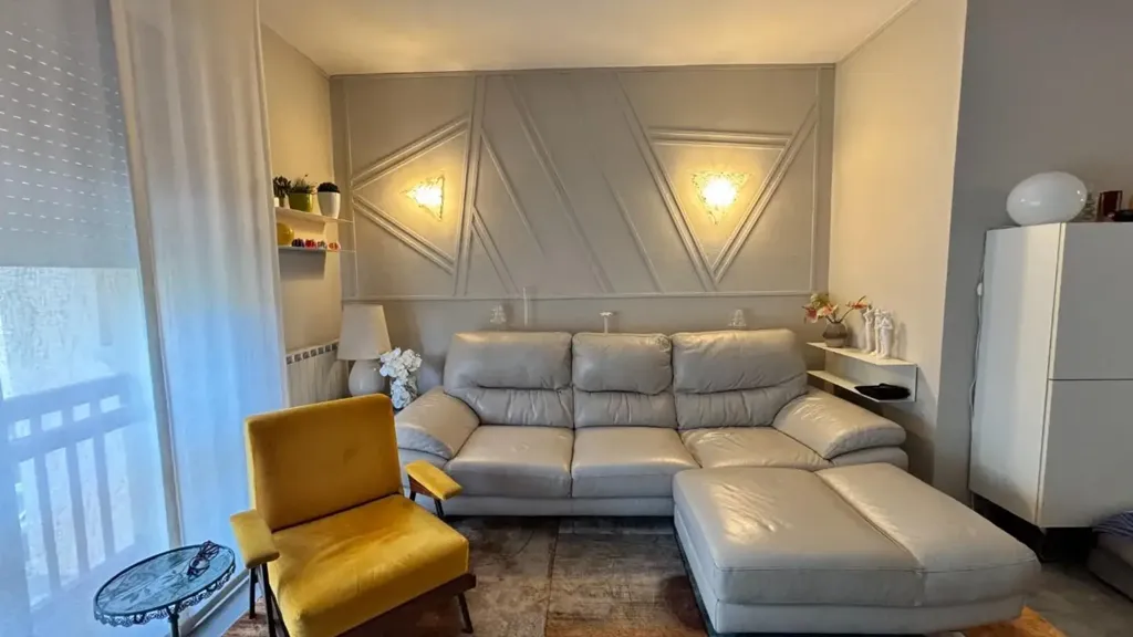 Living Room - Apartment with Mansard in Pontedera