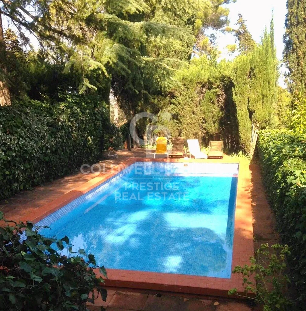 Piscina - Luxury Farmhouse with Pool in Castellví de Rosanes