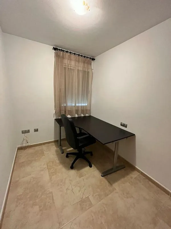 Office - Apartment with Balcony in El Ranero