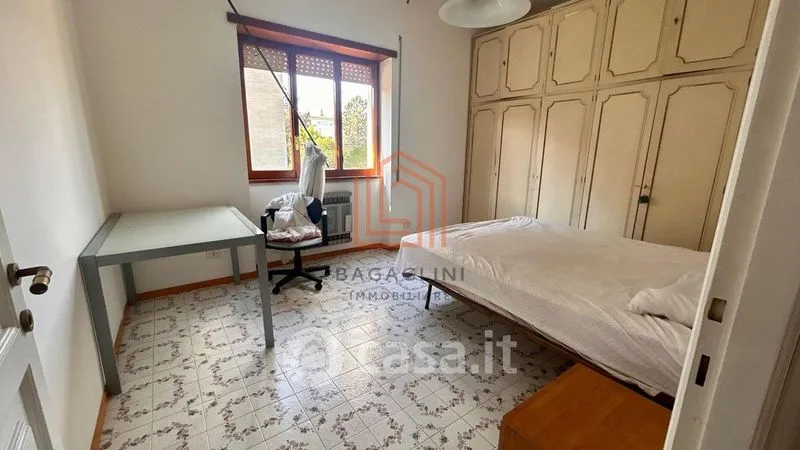 Magamistoad - Spacious Apartment with Balconies in Latina