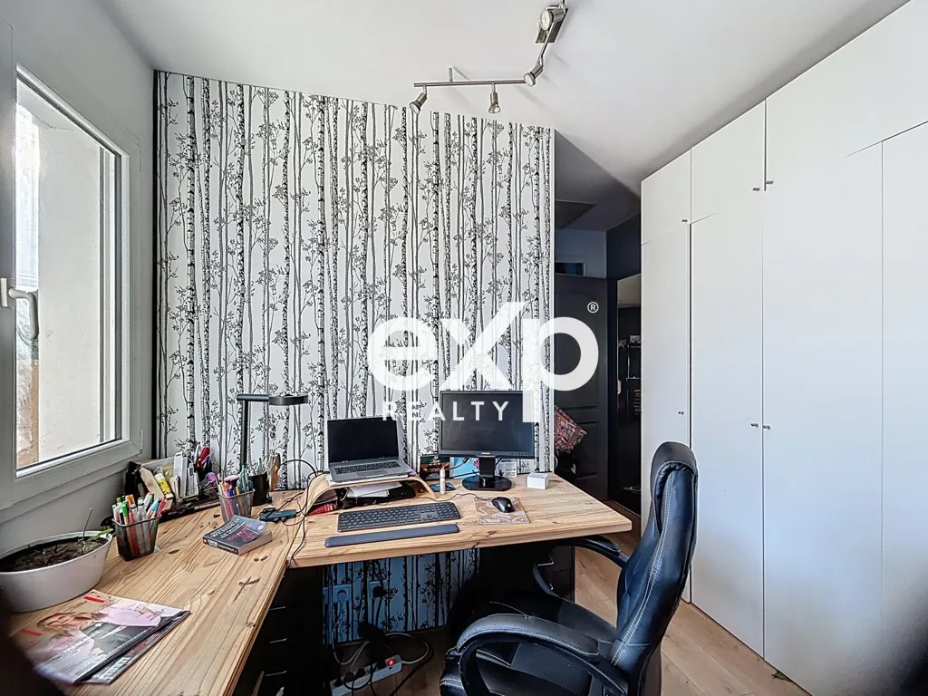 Kabinet - Single-Storey House with Pool in Marcheprime