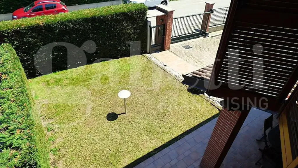 Jardin - Rustic Villa with Private Garden in Cavour