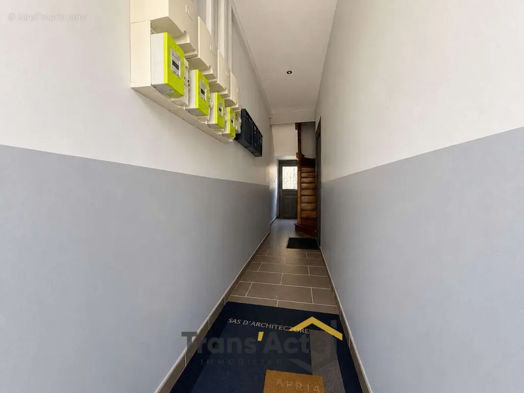 Esik - Charming 3-Piece Apartment in Arras