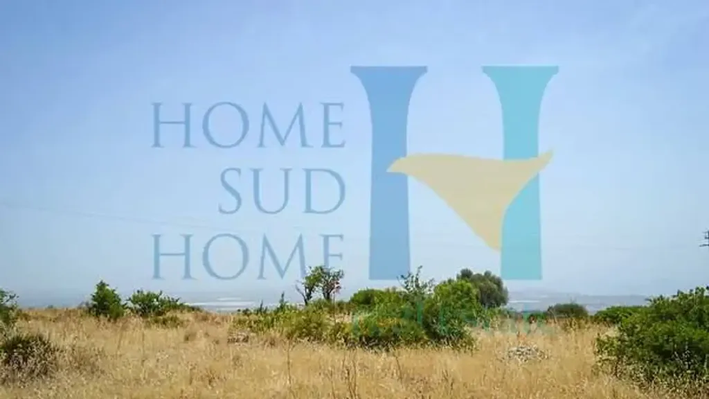 Aed - Buildable Land with Panoramic Potential in Noto