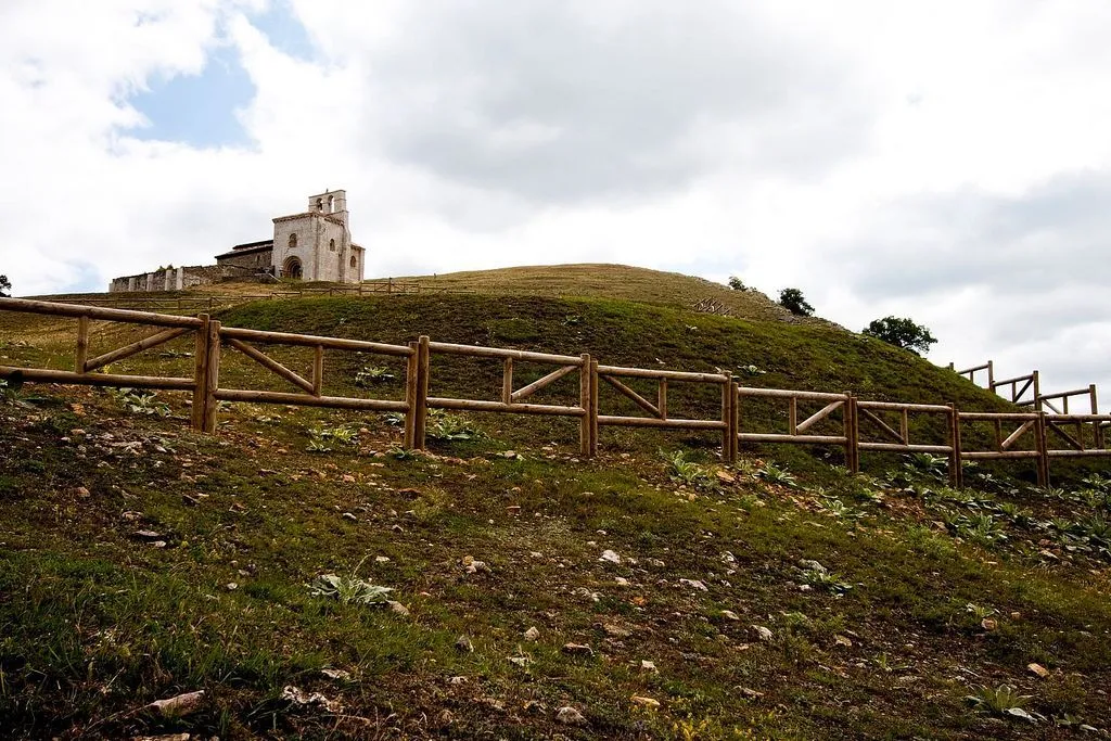 12-Bedroom Chalet with Pool in Valle de Losa