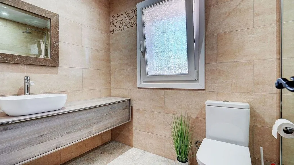 Salles de bain - Reformed Villa with Sea View in Calahonda