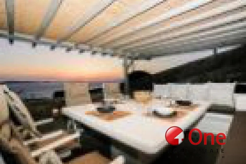 4 magamistoaga kinnisvara asukohas Mykonos