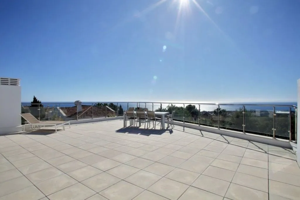 Terrace - Semi-Detached Villa with Sea Views in Marbella