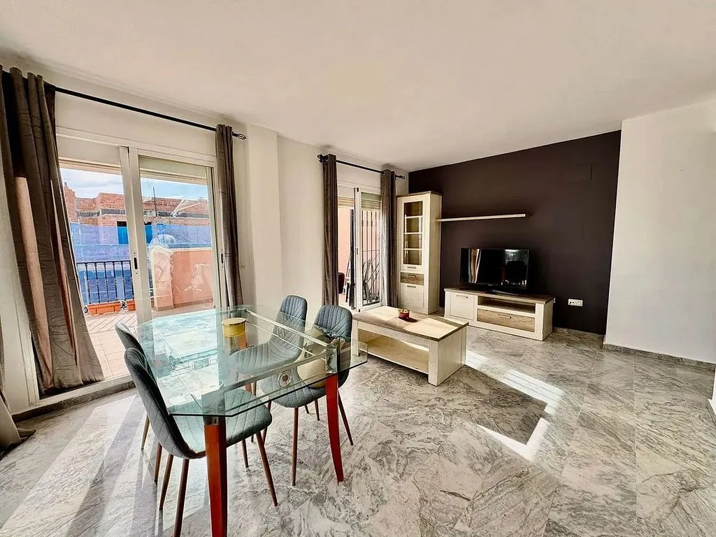 Salle à manger - Penthouse with Pool in Fuengirola