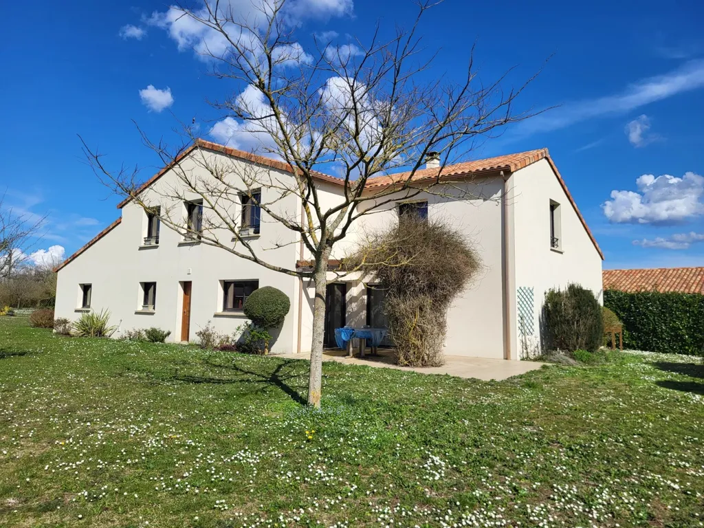 Extérieur - Maison Économe en Énergie avec Jardin à Verrières