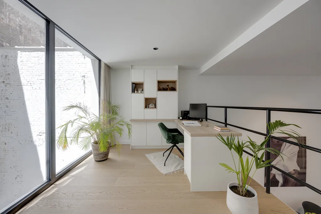Studio - Duplex Apartment with Private Garden in Antwerp