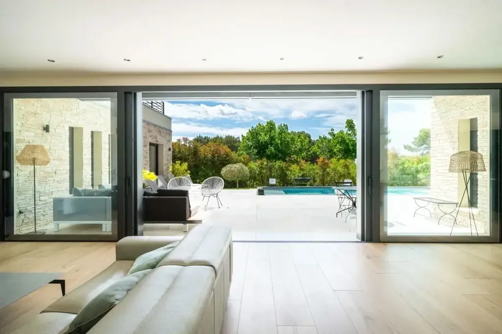 Living Room - Family Villa with Pool in Ventabren