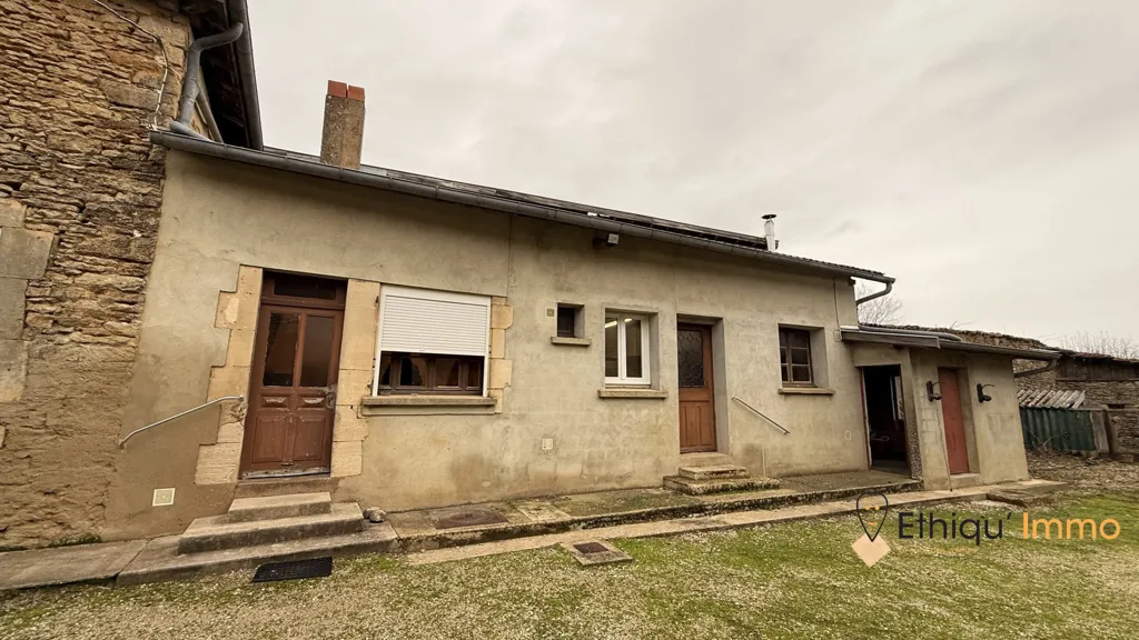 Välivaade - Rustic Farmhouse with Large Barn in Sommevoire