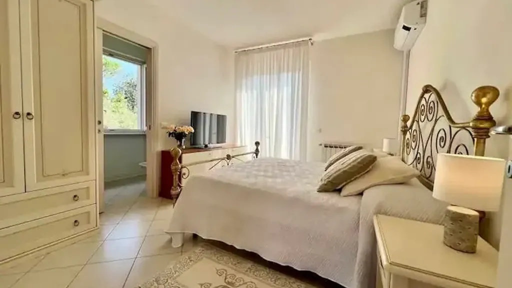 Chambres - Villa with Seafront Access in Forte dei Marmi