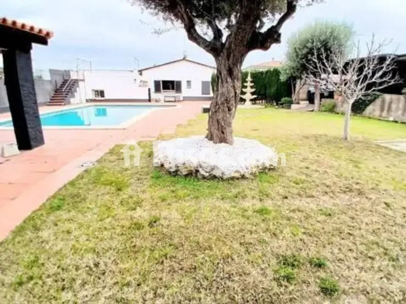 Piscine - Chalet with Pool in Premià de Dalt