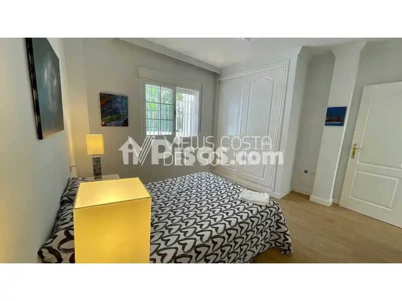 Chambres - Ground Floor Apartment with Terrace in Casco Antiguo