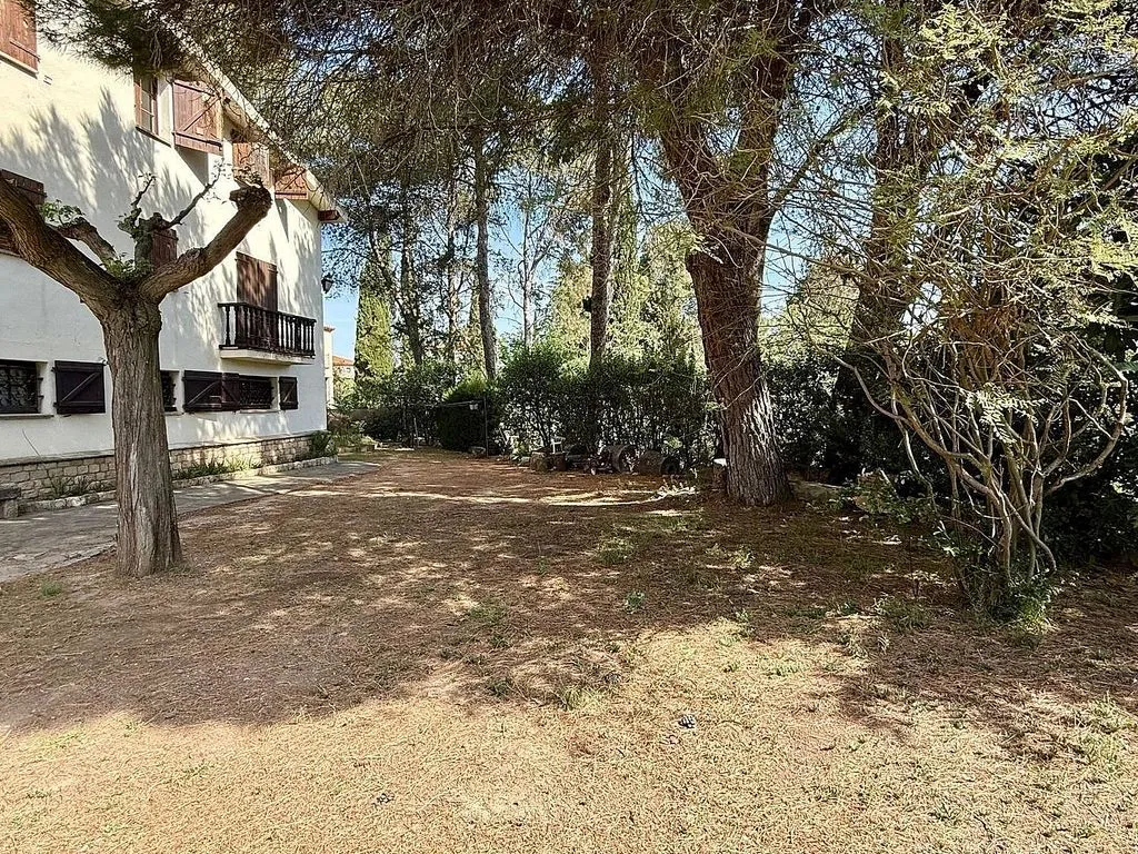 Jardin - Luxury House with South Orientation in Alpicat