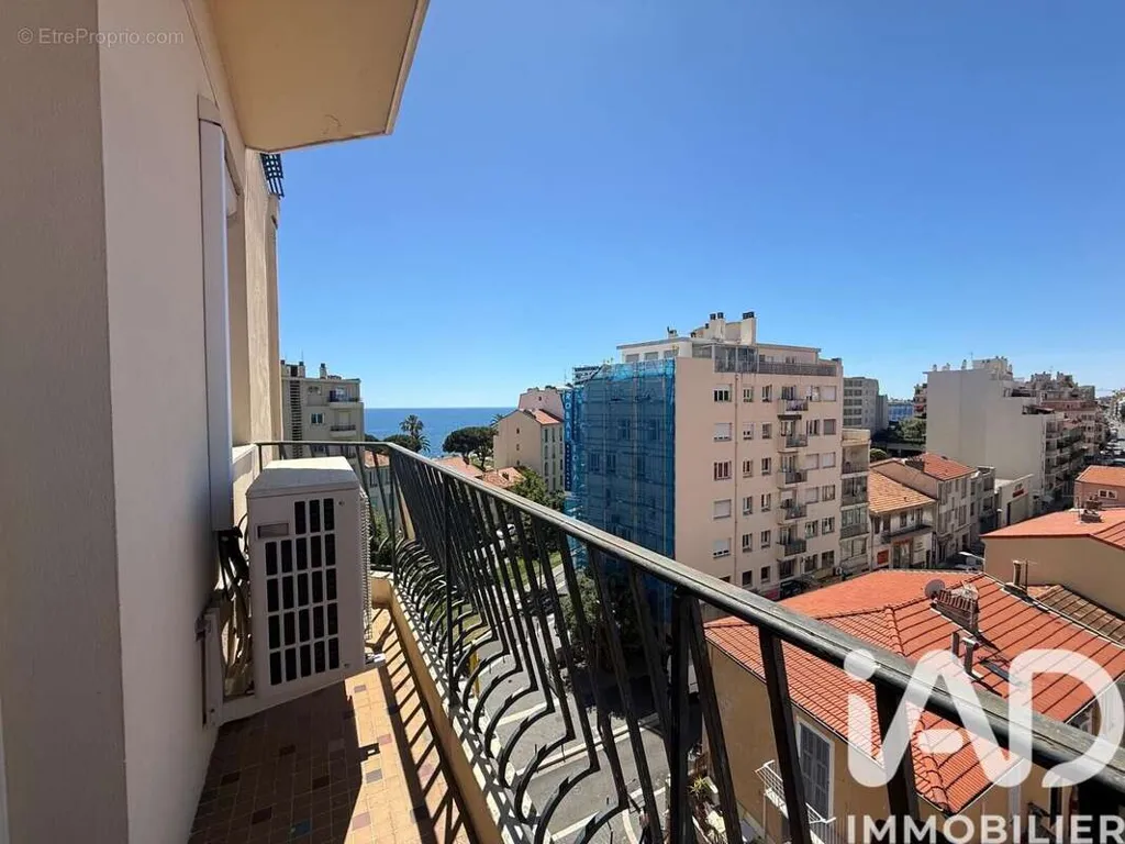 Balcon - Appartement 2 Pièces avec Vue Mer à Nice Ouest
