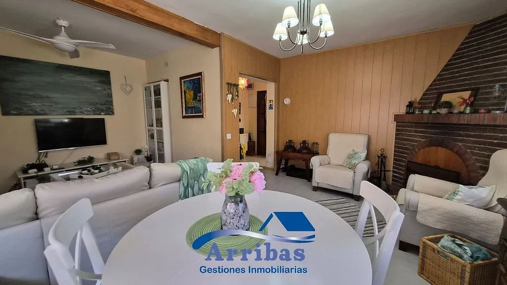 Séjour - Chalet with Pool in Escalona
