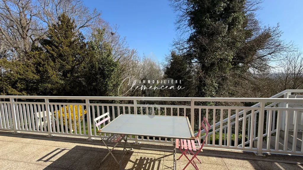 Rõdu - Apartment with Garden/Terrace in Calm Setting