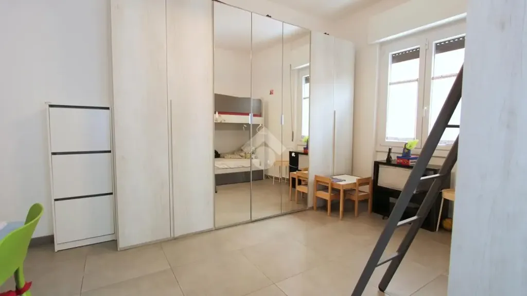 Bedrooms - Rustic Detached House with Garden in Bareggio