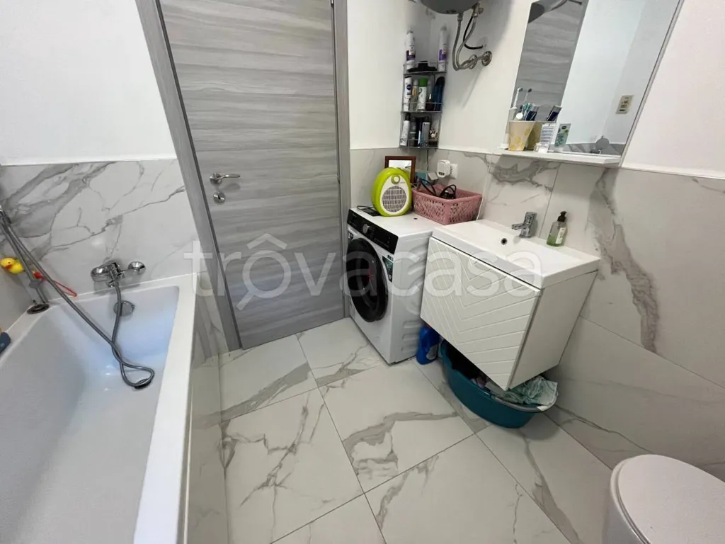 Bagni - Rustic Attico with Balcony in Chiusa di Pesio