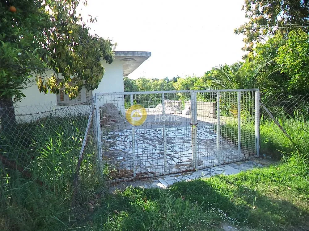 Aed - Semi-Finished Villa with Garden in Egio Centre