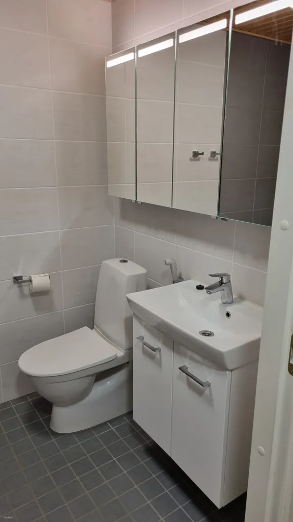 Salles de bain - Modern Studio with Balcony in Joensuu City Centre