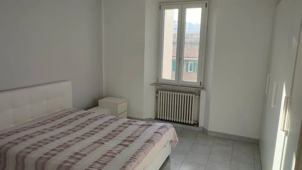 Chambres - Four-Room Apartment with Balcony in Ancona