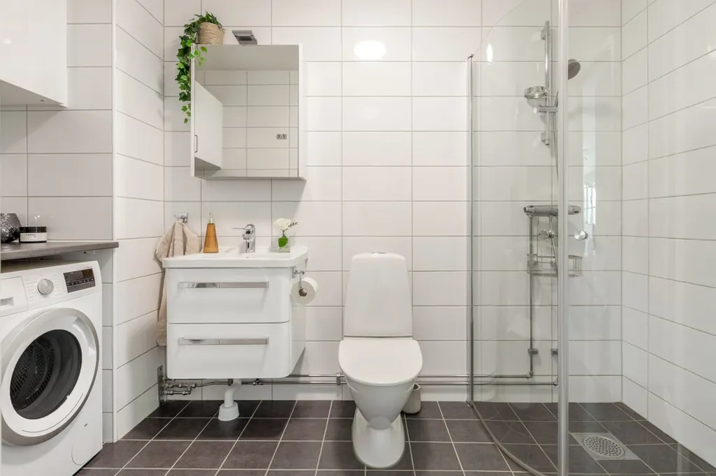 Salles de bain - Apartment with Large Terrace near Gothenburg