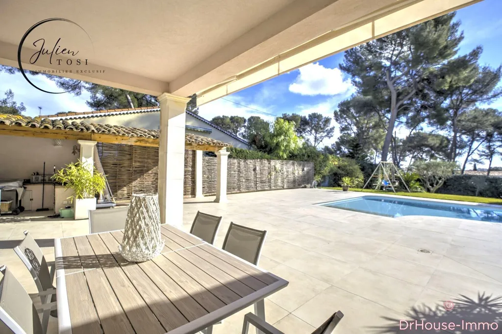 Bassein - Villa with Pool in Le Cannet