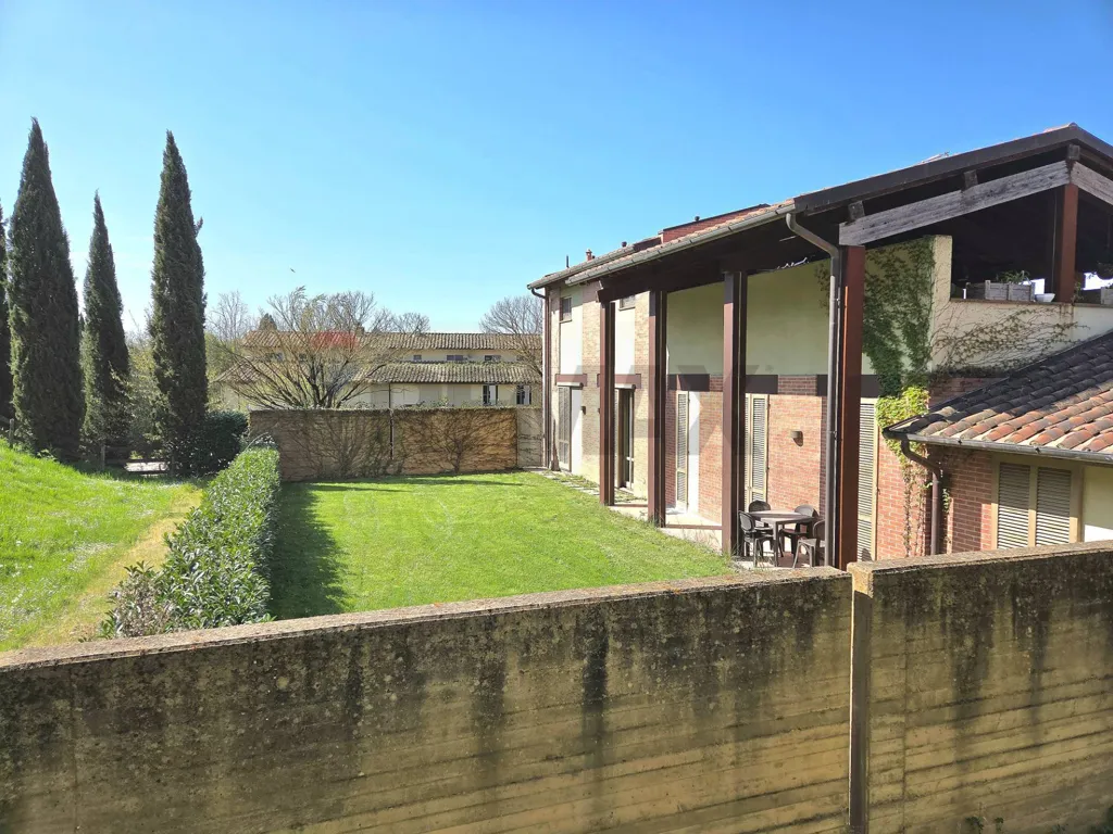 Aed - Bungalow with Garden in Terranuova Bracciolini