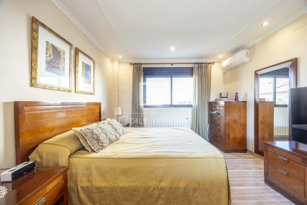 Magamistoad - Luxury House with Pool in San Antonio de Benagéber