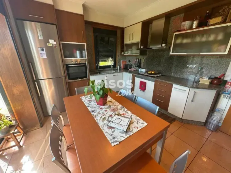 Cuisine - Maison 4 chambres à ES