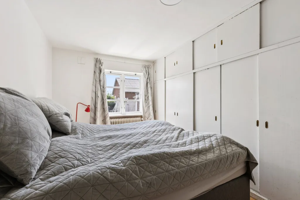 Magamistoad - Classical Villa with Garden in Slagelse