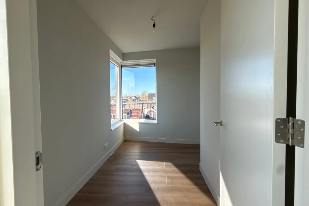 Rooms - Furnished 3-Bedroom Apartment with Terrace in Lunteren