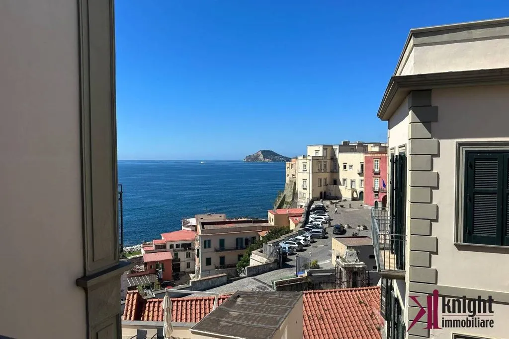 Balcon - Luxury Apartment with Panoramic View in Pozzuoli