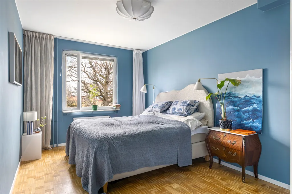 Magamistoad - Stylish Apartment with South-Facing Balcony in Gärdet