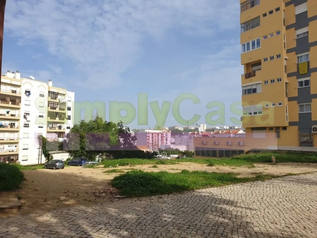 Aed - Construction Land with Approved Project in Setúbal